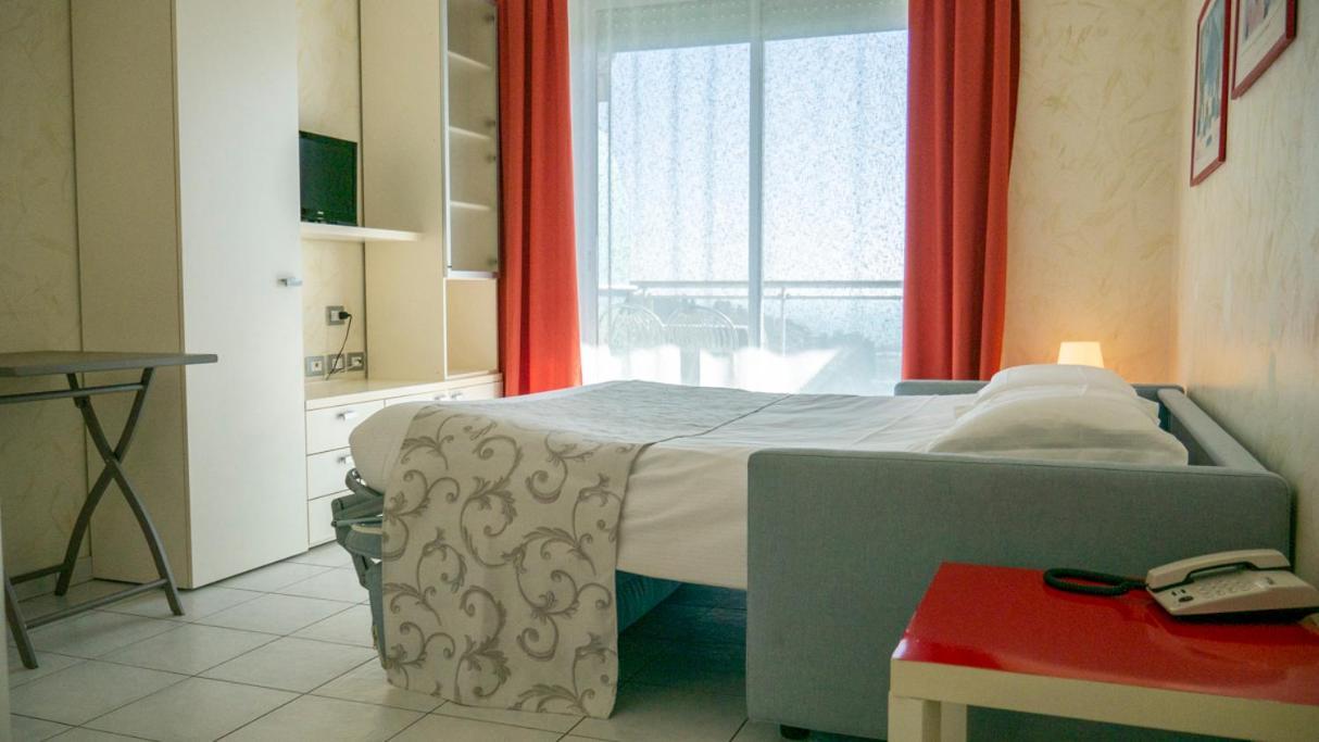 Residence Modus Vivendi Sanremo Esterno foto