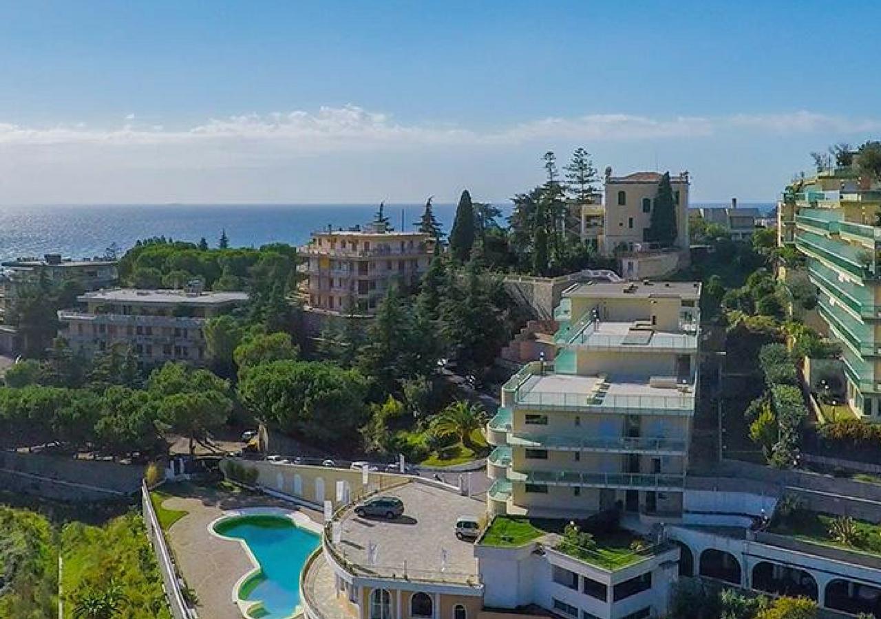 Residence Modus Vivendi Sanremo Esterno foto
