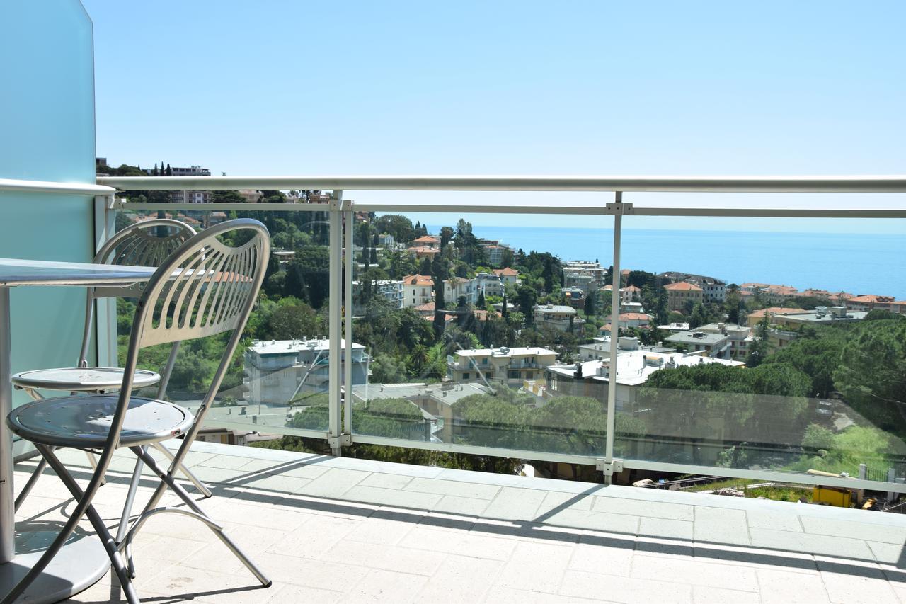 Residence Modus Vivendi Sanremo Esterno foto