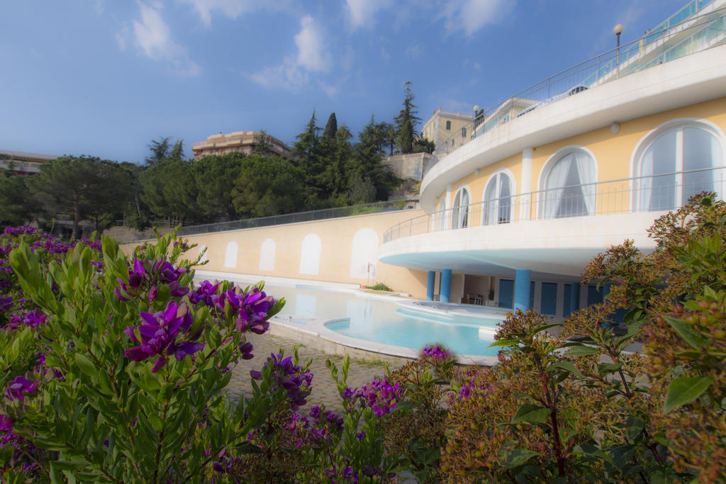 Residence Modus Vivendi Sanremo Esterno foto